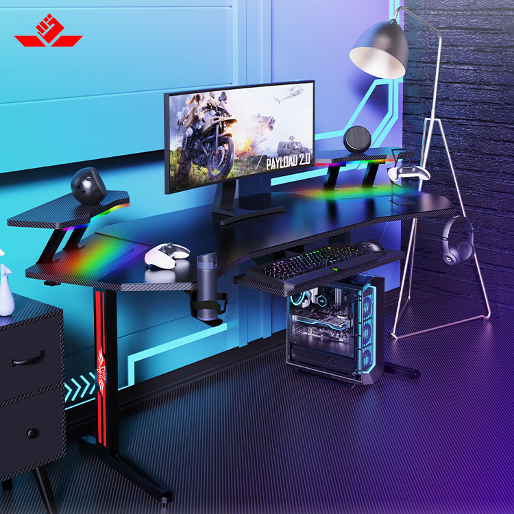 70インチ大型RGB LEDライト搭載eスポーツコンピュータ - Esports In Gaming のレビューと価格